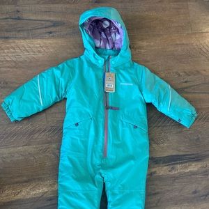 Patagonia snowsuit, brand new, never worn!
